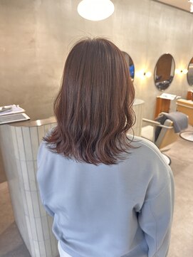 ヘアーデザインスリール(Hair Design THRIRE) ウェーブ巻きで大人可愛く