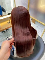 シアバイルーシー(SIA by LUCEY)&nbsp;暖色カラーブリーチなしピンクカラー赤髪ボルドーカラーレッド