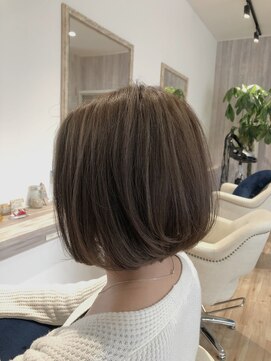 カナロア(KANALOA) KANALOA☆外国人風アッシュボブ