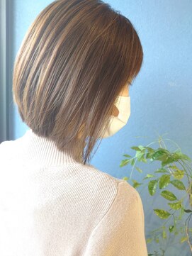 クブヘアー(kubu hair) 《Kubu hair》大人ナチュラルボブ
