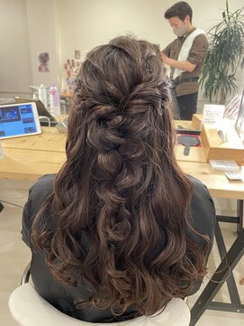 ヘッズ(HEADZ) ハーフアップ♪