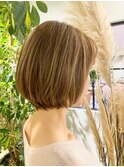 ショートボブ/透明感ベージュ