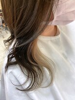 アールモンドヘア新世界&nbsp;♯インナーカラーミルクティー