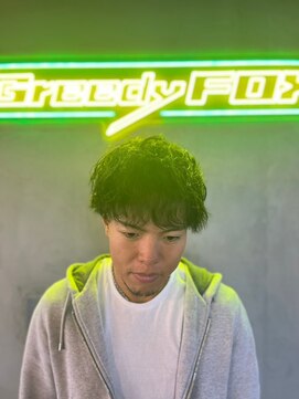グリーディーフォックス 代々木(Greedy FOX) 波巻き/ハイライト/マッシュパーマ/ウルフ[シェービング]