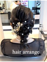 トリコ心斎橋(trico)&nbsp;トレンドおしゃれなローポニーヘアアレンジ