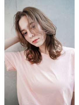 ギークス(GEEKS) 【GEEKS渋谷】美髪/グレーベージュ/春夏ヘア/20代30代/透明感