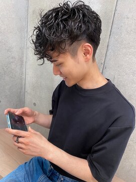 エウペ 渋谷(WEUPE) 束感/波巻き/ハイライト/マッシュパーマ