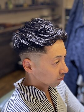 エクファフォーメン(EX-FA FOR MEN) ダークアッシュ/アッシュブラック/カルマパーマ/ベリーショート