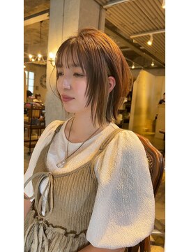 髪質改善と縮毛矯正の専門店 サンティエ(scintiller) 大人綺麗な小顔襟足スッキリショートボブ　30代40代50代