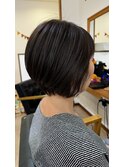 ショートボブ