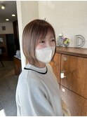 くびれボブ