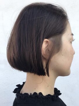 カミリー(Kamily) 大人のインナーカラー【髪質改善/ハイライト/ショート】