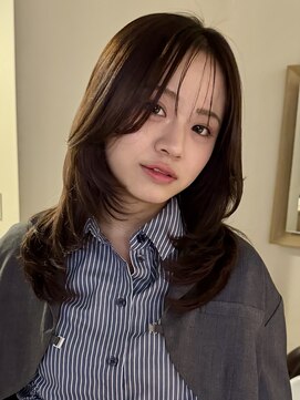 トリッカ 銀座(tricca) レイヤーカット/大人ヘア/ブラウンカラー