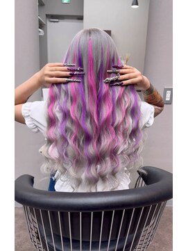 エミーバイモアムー(Emmie byMoremuu) 【Ryuki】ホワイトシルバーエクステ