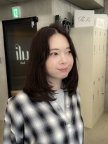 ウリ 横浜(uli)&nbsp;【arin指名限定】ミディアムレイヤー×秋カラー