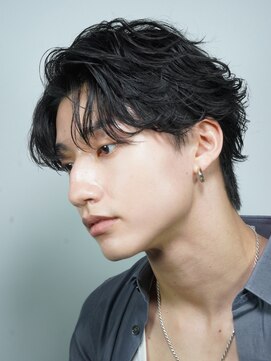 フィフス トウキョウ (fifth TOKYO) 渋谷フェザーパーマメンズカットかきあげセンターパートヘア30代