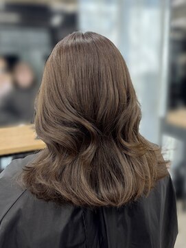 アリュウル 表参道(ALLURE) ショコラベージュ/くすみカラー/大人可愛いヘア　佐藤