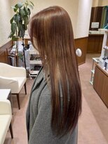 トイロ(toiro) レイヤーカットミルクティーベージュブリーチなしダブルカラー