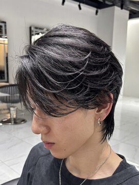 ロゼ(Rose'.) センターパートウルフ