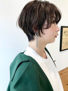 アテナ 六本松店(ATENA) 大人女子のハンサムショートボブ