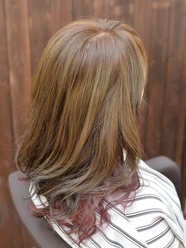 ヘアーサロン ミヒロ(魅 HIRO) 《hair salon 魅・HIRO》インナーカラーゆるふわスタイル