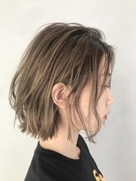 テオト(teoto.)&nbsp;イルミナカラーで艶感あるベージュ