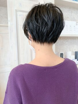 キャアリー(Caary) 福山市　丸みエアリーショートヘアなら人気キャアリーcaary