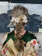 ヘアクリエイト フライ(hair create FLY) フワフワ玉ねぎアレンジ