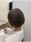 ショートボブ