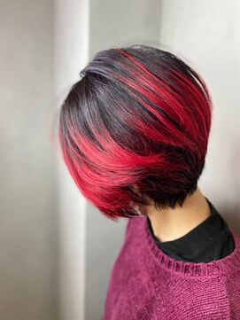 ラトリエ ブロカント 立川北口店(L'atelier BROCANTE) バリアージュ シャドールーツ  ショートボブ くびれショート赤髪