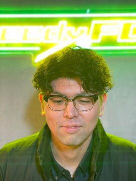 グリーディーフォックス 代々木(Greedy FOX) 韓国マッシュ/センタ-パ-ト/ツイストスパイラル/スキンフェード