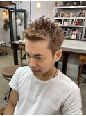 スパイキーショートメンズカットハイトーンショート