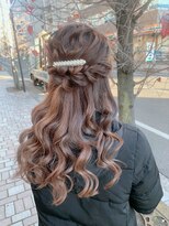 シャーマン(SHERMAN)&nbsp;ハーフアップアレンジ♪