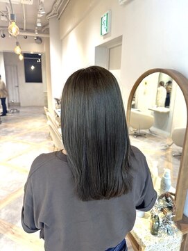 アンド ラ ブランシュ(&.La Blanche) ロングヘア/グレージュカラー/ココアベージュ/黒髪カタログ/大宮