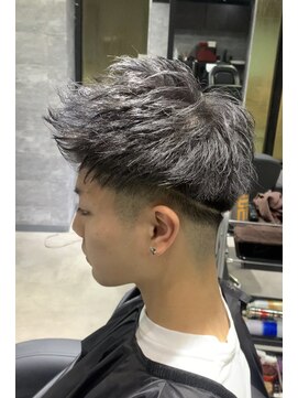 レイズアンダーバーホワイト(RAISE by _WHITE) 髪質改善/艶髪/透明感/大分美容室/10代20代30代