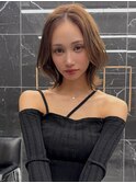 くびれショート透明感グレージュブリーチ無し