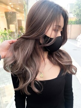 ジルブラン(JIL BLAN) 小顔美人レイヤーカットミディアムグレージュハイライトボブ