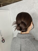 モク(mok)&nbsp;お呼ばれヘアセット