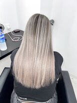 エゴ 池袋(EGO) 海外シャドールーツヘア