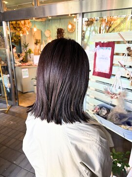 チャプター 千葉ニュータウン中央店(chapter) 重ため切りっぱなし外ハネミディアムレイヤーカット