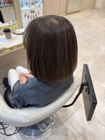 アッシュ 千歳烏山店(Ash)&nbsp;40代50代60代大人ショートボブ白髪ぼかし脱白髪染めハイライト