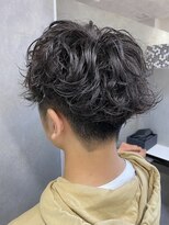 quill【クイル】 &nbsp;ニュアンスパーマ/シャドウパーマ/フェザーパーマ/men's/メンズ