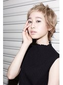 個性派ショートスタイル