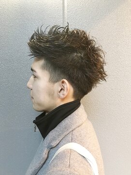 ロティー(loty) ビジカジな2WAYショートスタイル/社会人/刈り上げ/アップバング