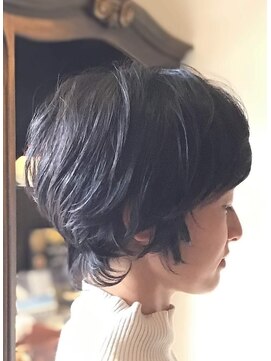 ギリア(Gillia) ニュアンスショート