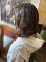 ココロホーキ&nbsp;ナチュラルな前下がりスタイル