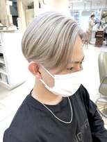 テトラ バイ ネオリーブ 横浜西口店(tetra by neolive)&nbsp;人気急上昇中メンズハイトーンカラー