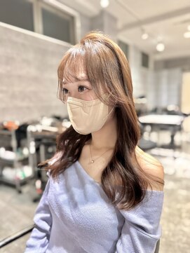 アンダーバーホワイト(_WHITE) 大人かわいいヘア×透明感カラー レイヤーカット