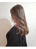 インナーカラーピンクシルキーベージュグレイヘア大人かわいい