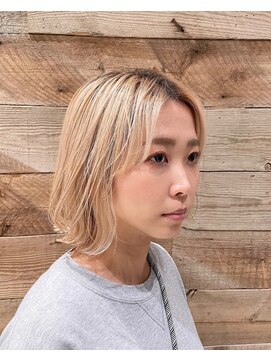 ベイショア(Bay Shore NY) ブロンドボブ